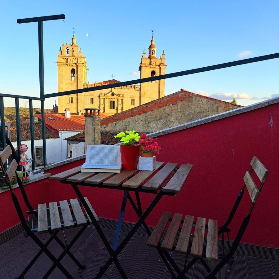 Casa Da Praca Hotel Miranda do Douro Bagian luar foto